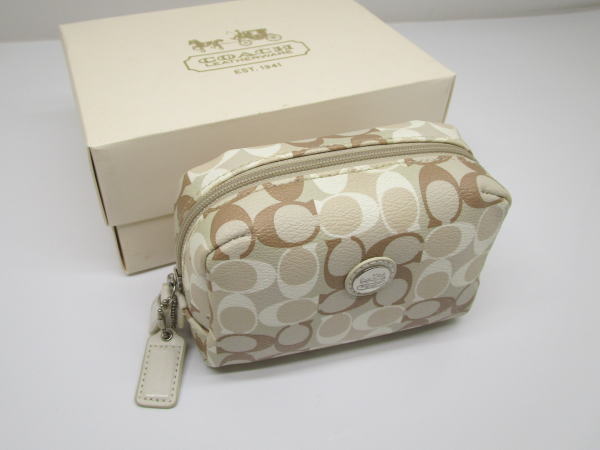 コーチ　ポーチ買取　倉敷　岡山